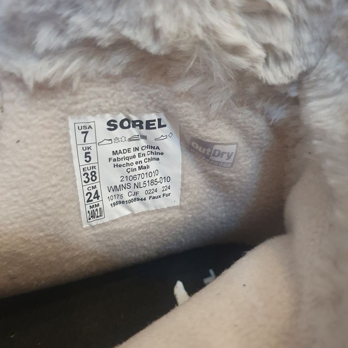 Cizme din piele intoarsa Sorel masura 38