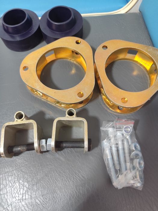 Chit înălțare Toyota RAV4 seria III