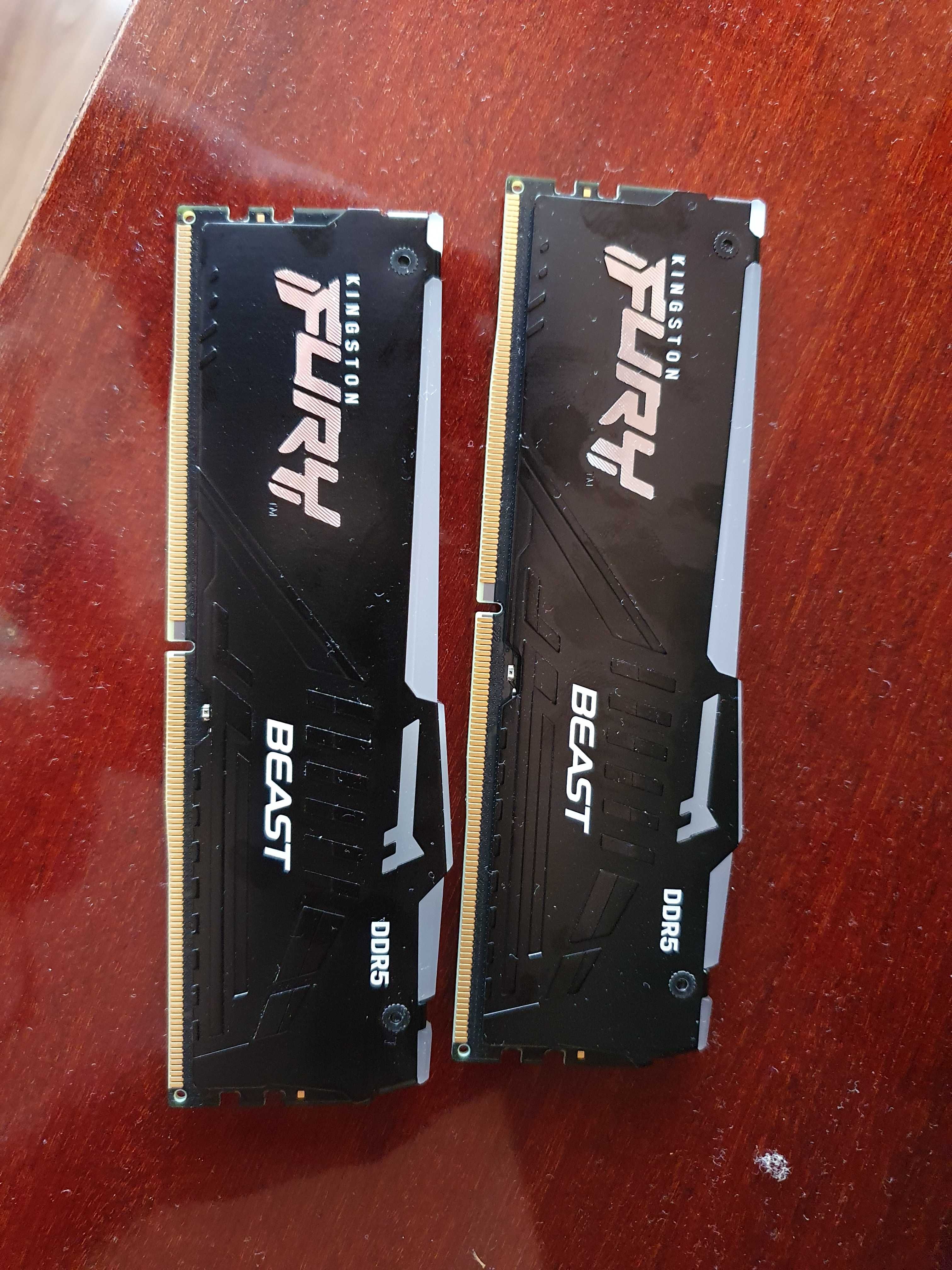 Kit Memorie RAM DDR5 Kingston Fury Beast RGB 32 GB 5600MHZ