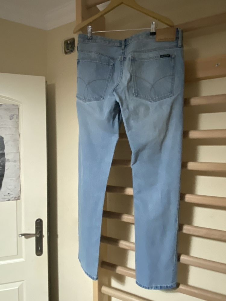 jeans-barbati Cavin Klein-straight,W-32/L-34,model clasic,bleu