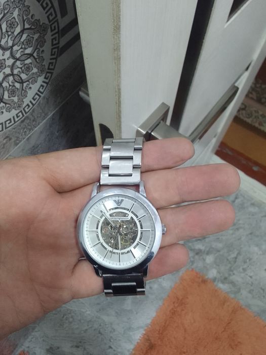 Продам часы emporio armani S214G