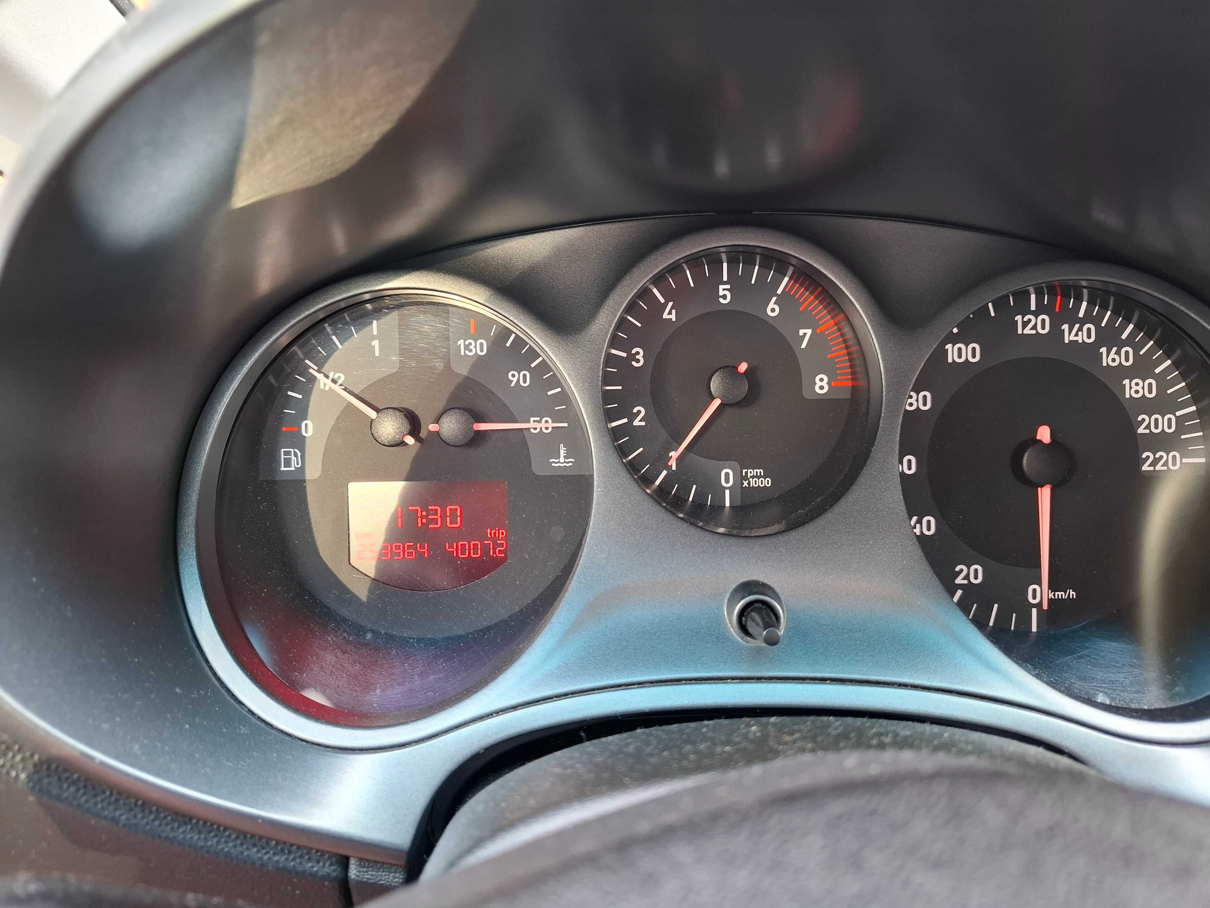 Vand auto seat leon 2007 1,6 benzina 102 c.p.
