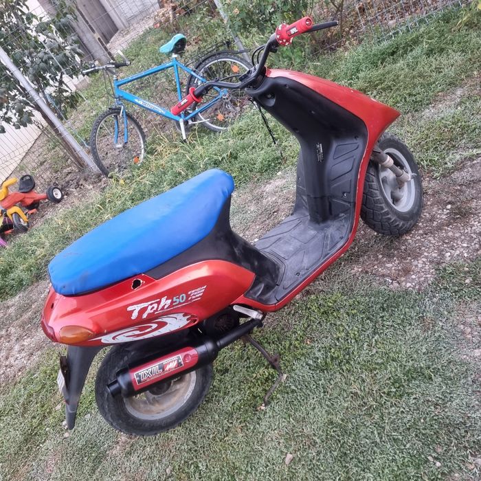 Scuter Piaggio typhone 80 cm sport