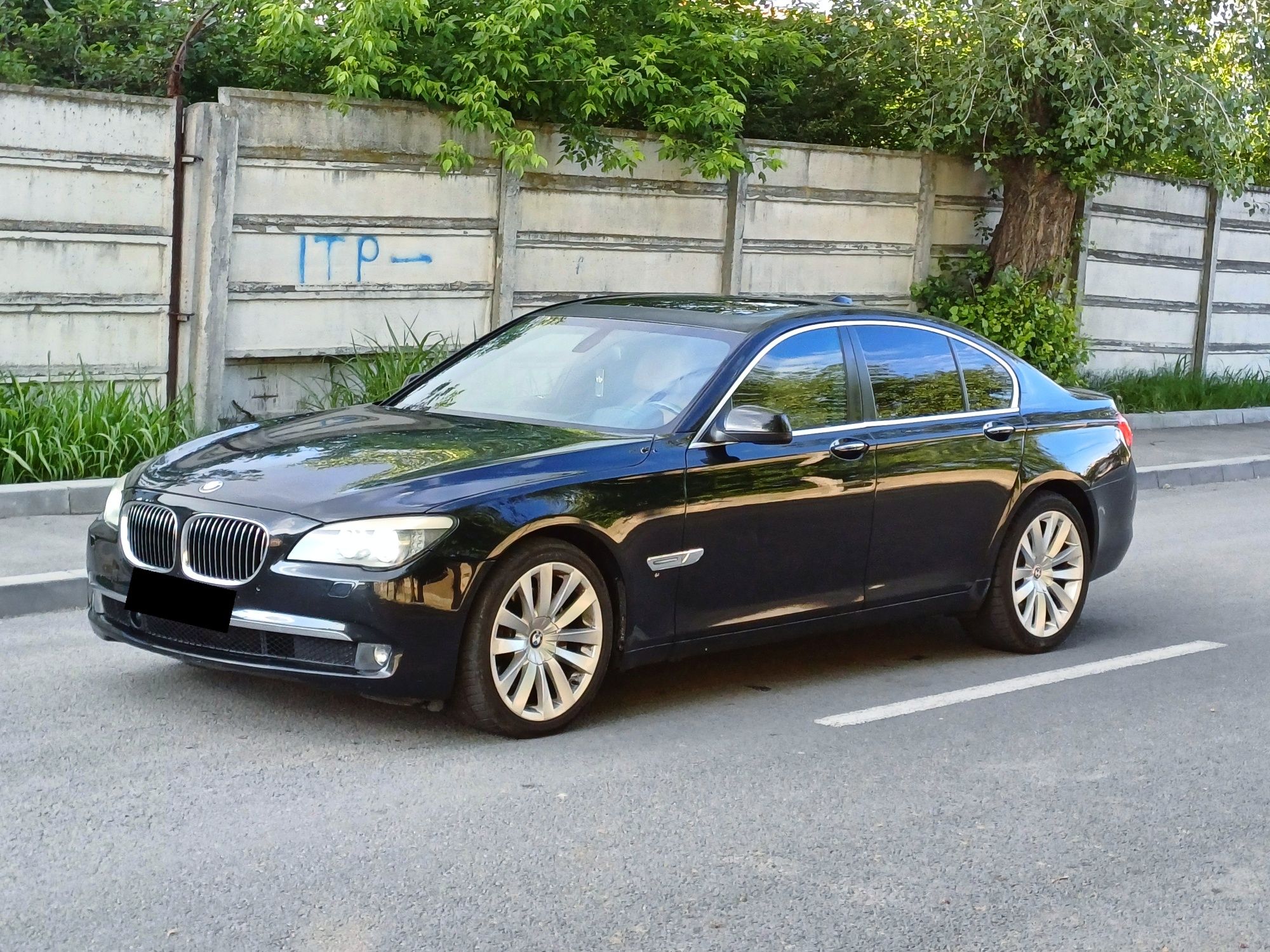 Bmw 730 D, trapa, piele crem, inmatriculata Ro