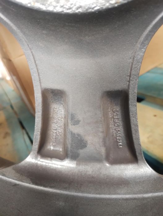 Гуми с джанти за хонда и др японски автомобили 255/50/19