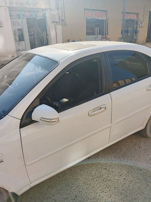 Lacetti sotiladi narxi : 65 mln soʻm