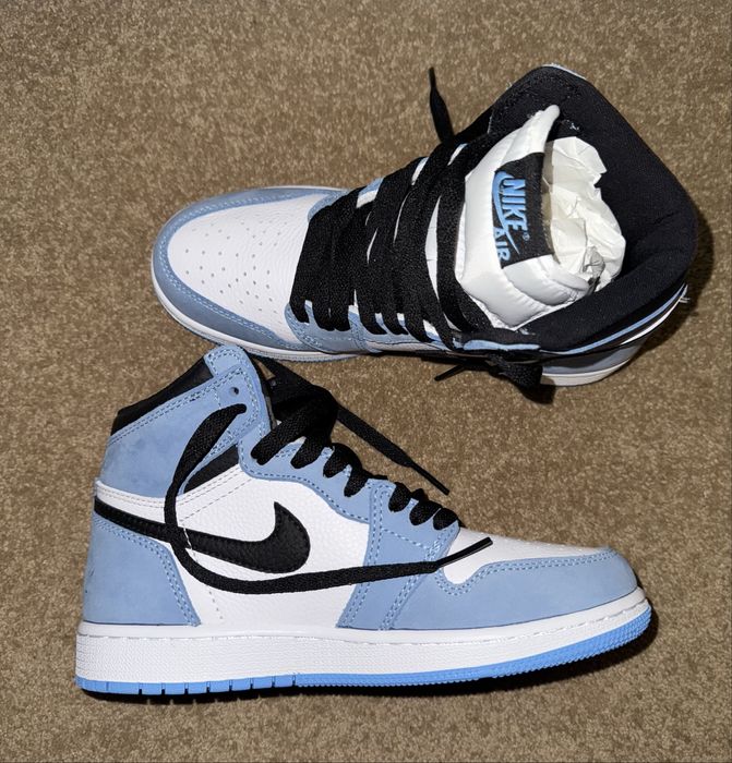 Nike Air Jordan 1 Retro High OG "University Blue" sneakers