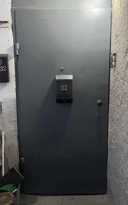 Дверь железная входная