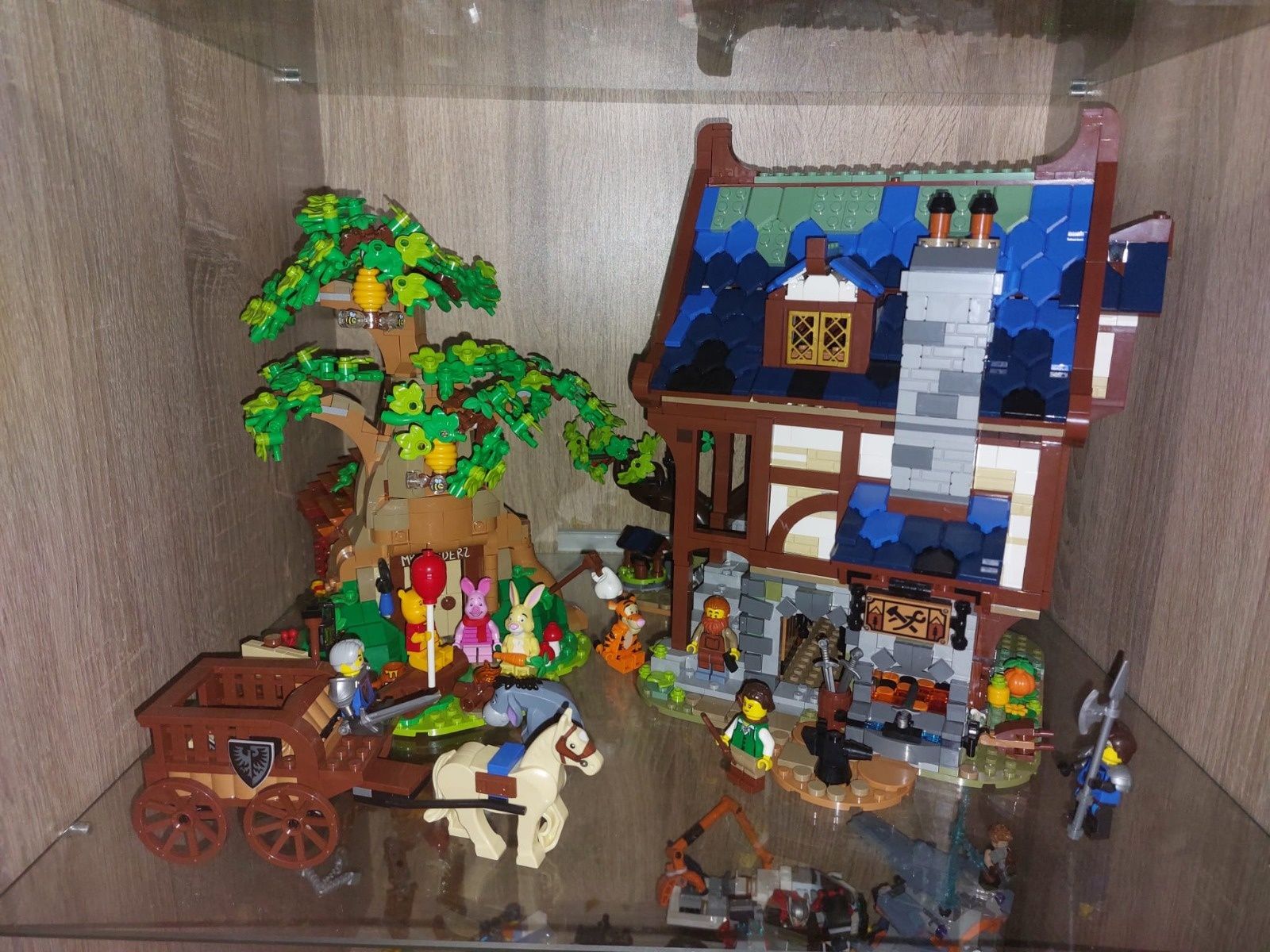 Colecție mare LEGO - 100+ seturi - Star Wars, Marvel, etc..