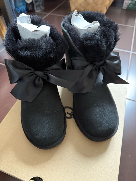 UGG Colectia Mini Bailey