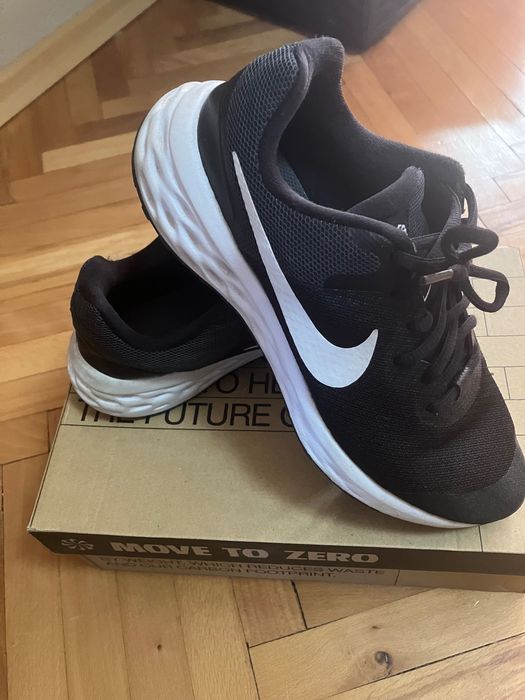 Nike маратонки, номер 37,5