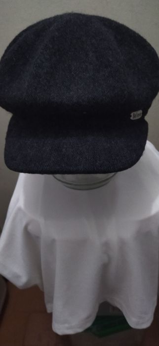 женские зимниекепки