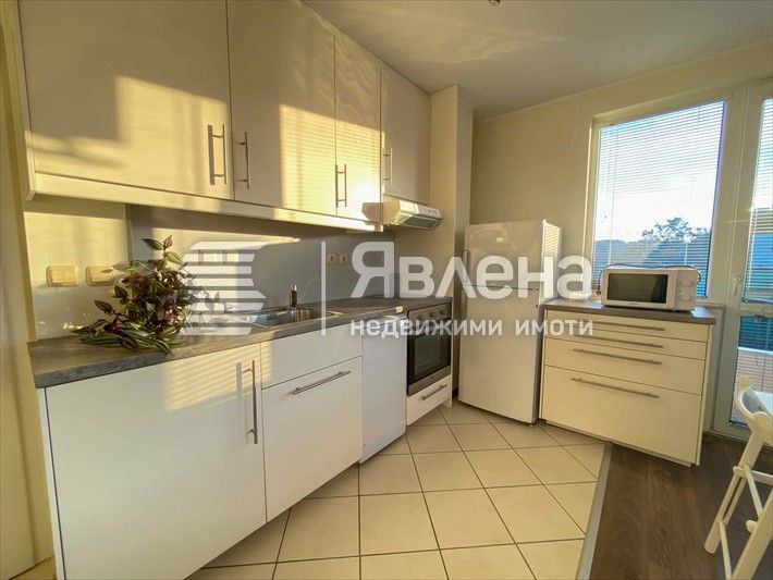 Продава се Двустаен апартамент в Варна, Виница - 61 кв.м за 2048 €/кв.м - Снимка #1