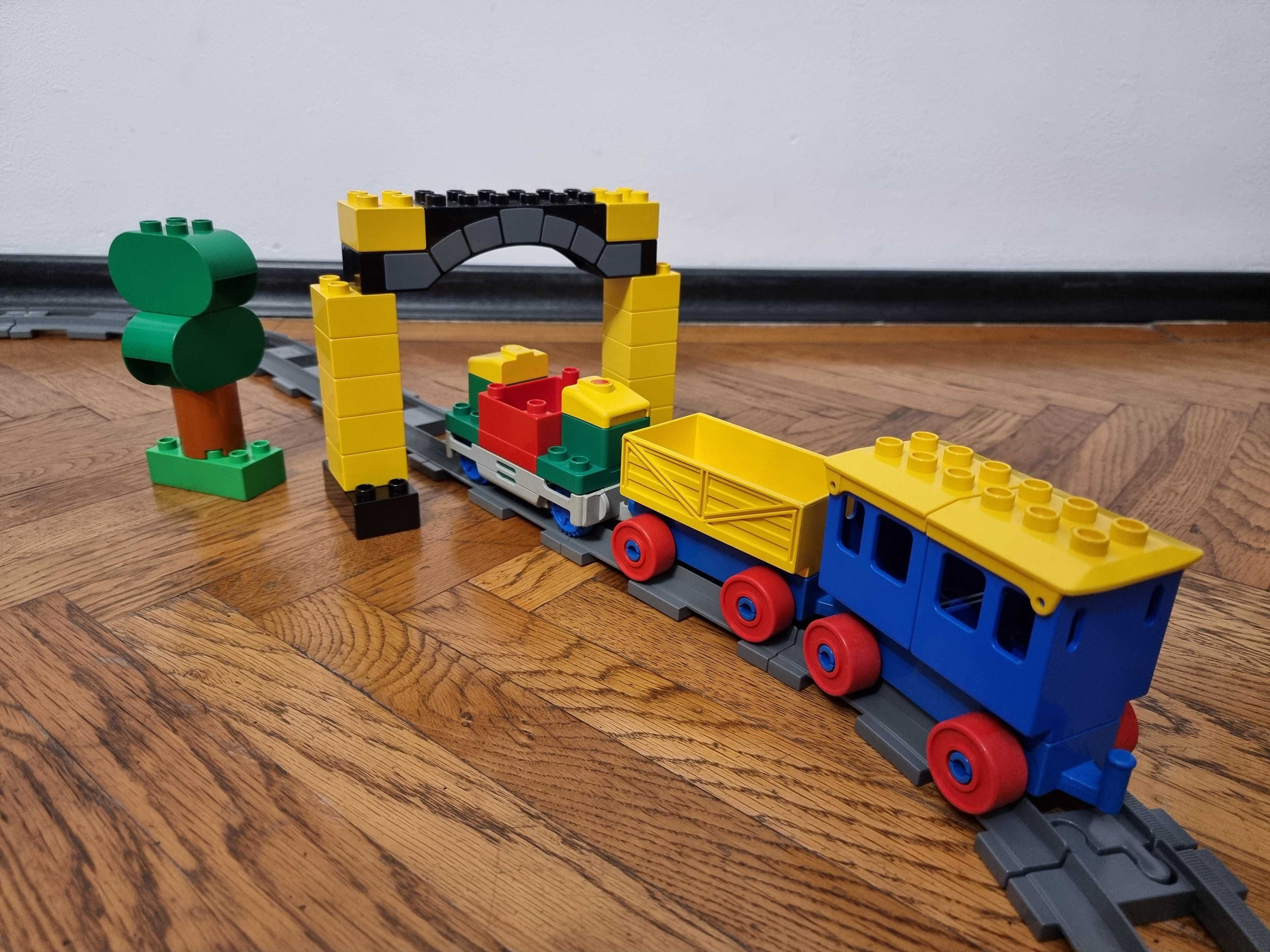 Lego Duplo 2730 trenulet cu sine, peron si viaduct