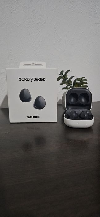 Samsung Galaxy Buds 2