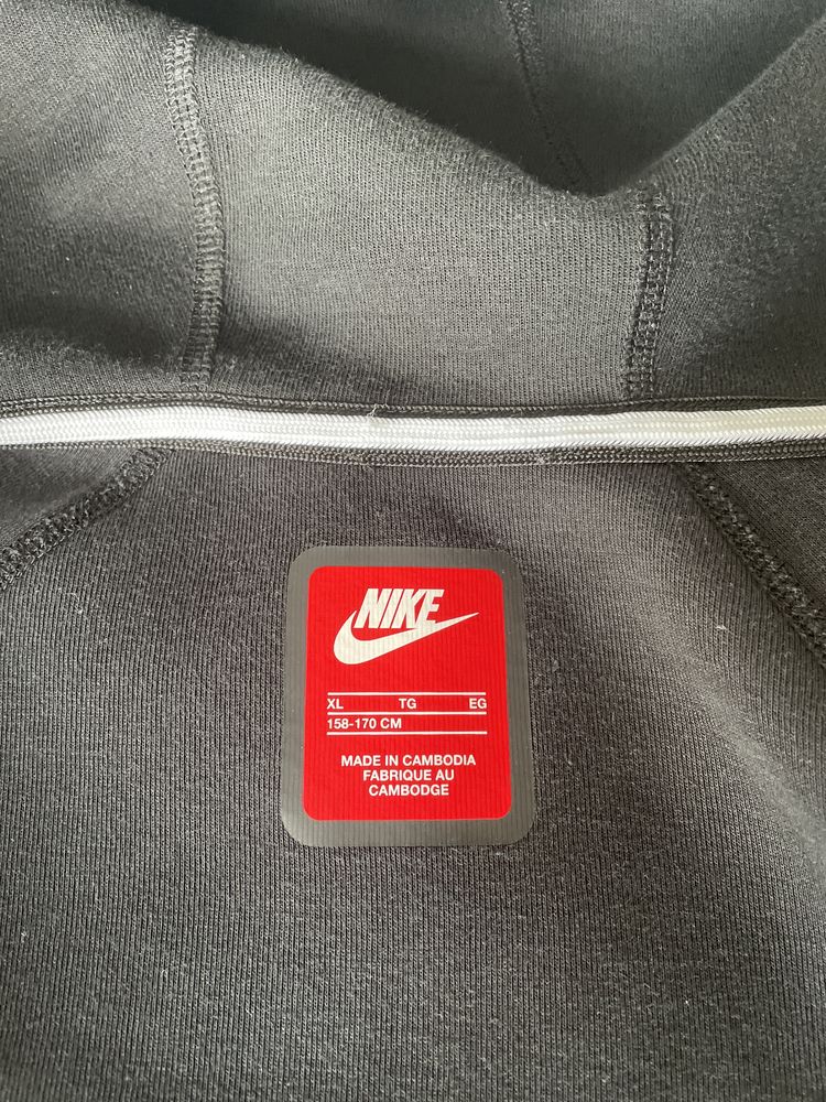 Nike Tech Fleece