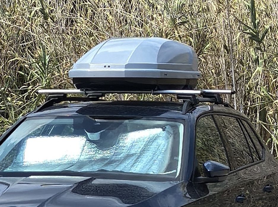 Set cutie portbagaj Aleo si bare Thule