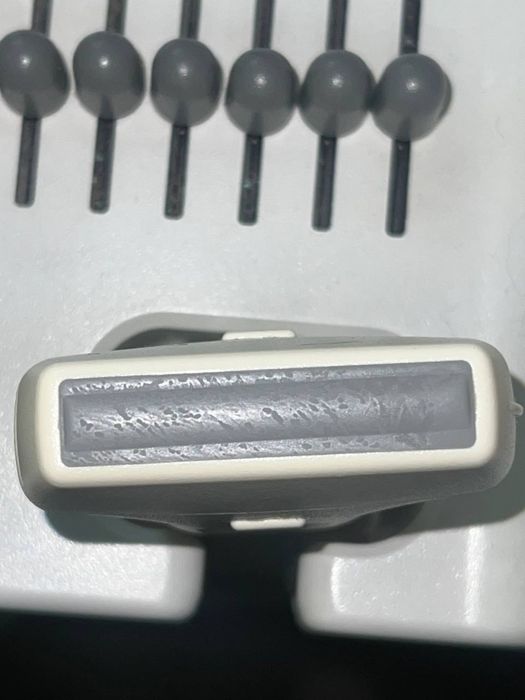 Srochno ! UZI apparat Samsung Sonoace r5 sotiladi