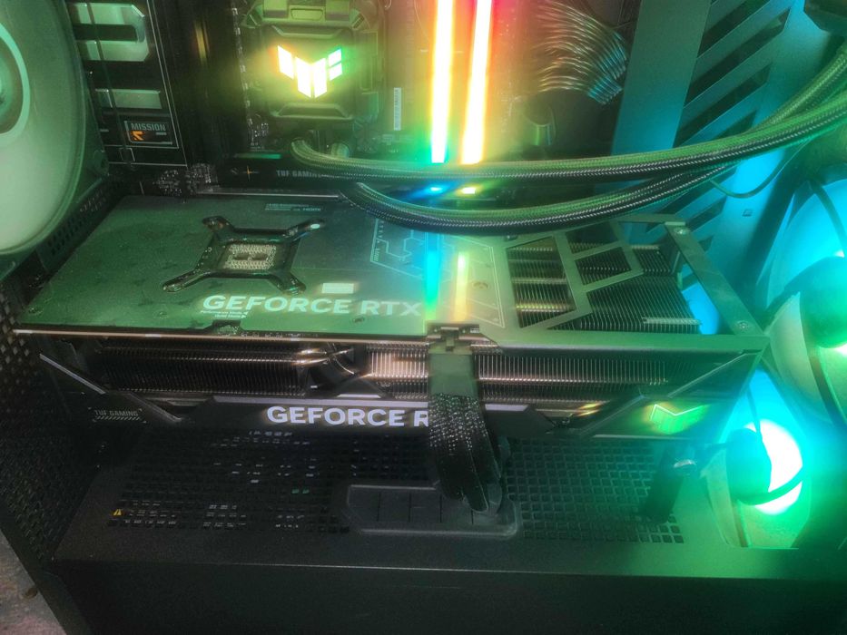ASUS TUF Gaming NVIDIA GeForce RTX 4080