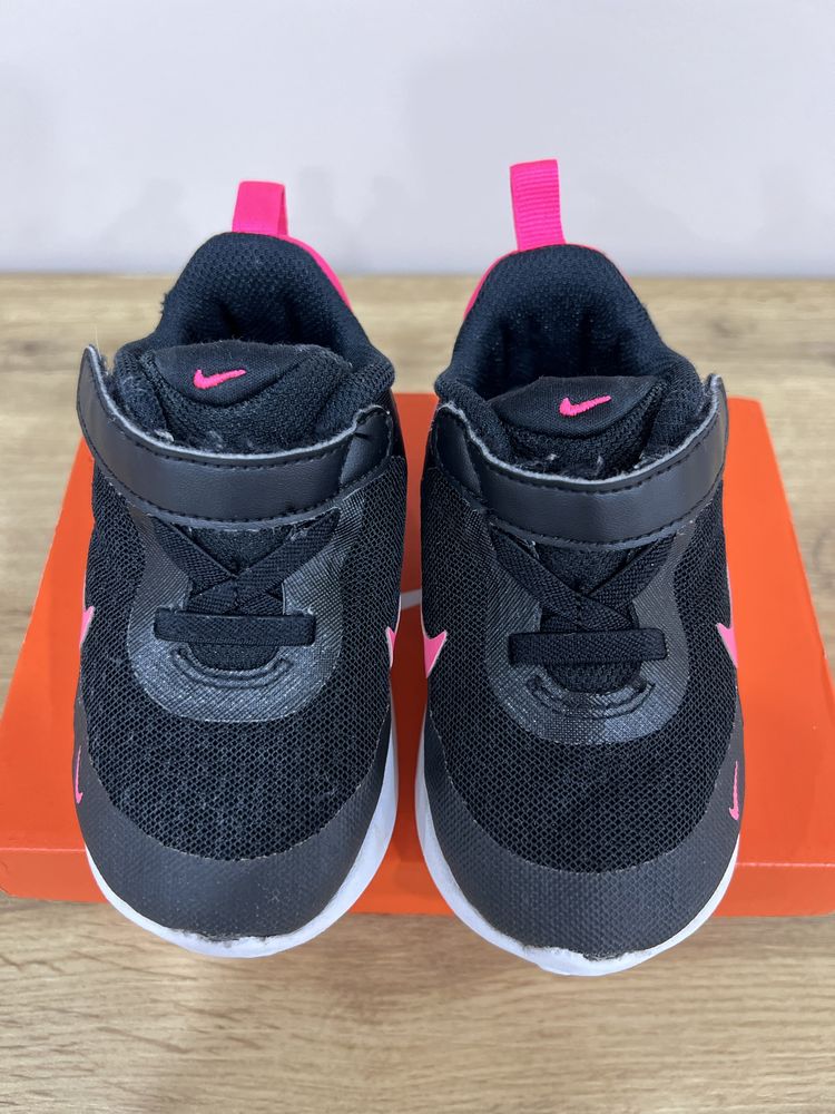 Nike revolution 7 - 23,5