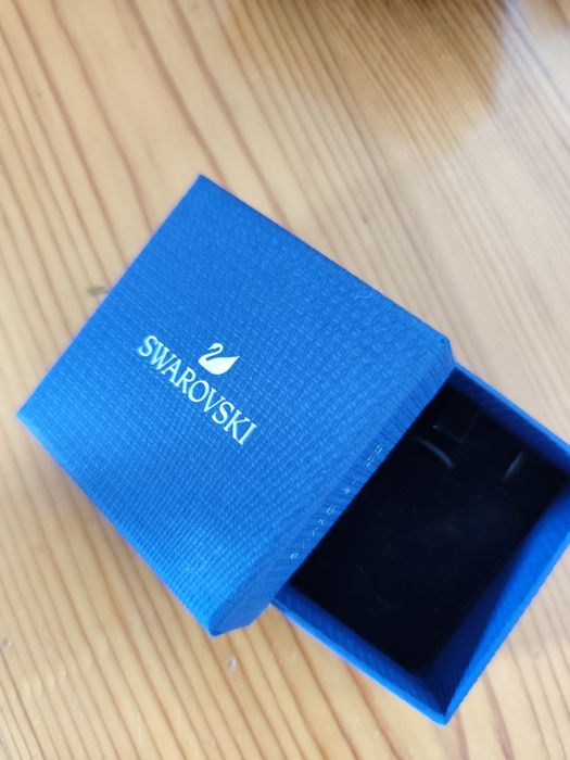 Кутии за бижута Swarovski, Goto и др