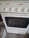Aragaz cu cuptor Zanussi