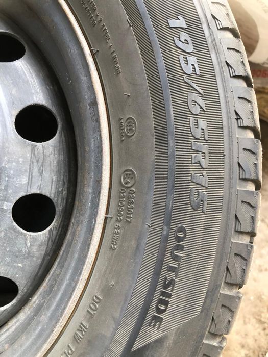 Зимние шины с дискоми б/у