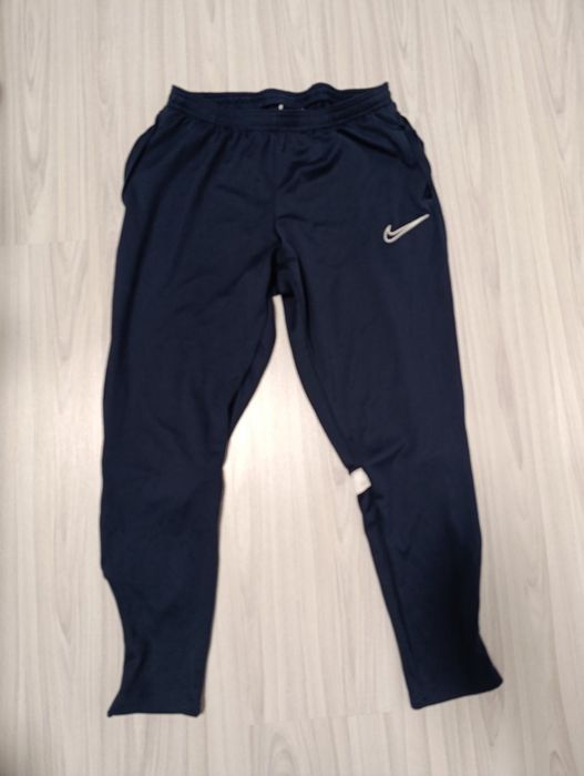 Nike Academy оригинални спортни долнища