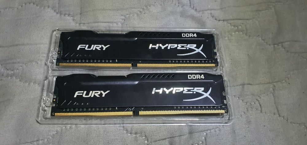 RAM Fury Hyperx DDR4 4GBx2