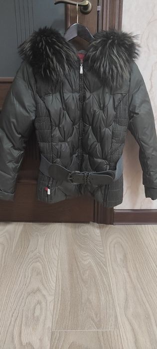 Продам новый пуховик