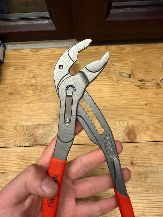 Cleste pentru tevi, KNIPEX Cobra, 2 3/4", 300 mm