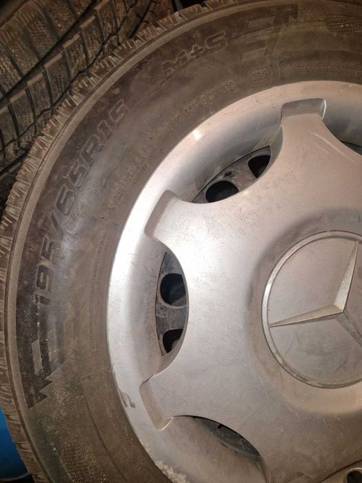 Гуми с джанти 195/65/15