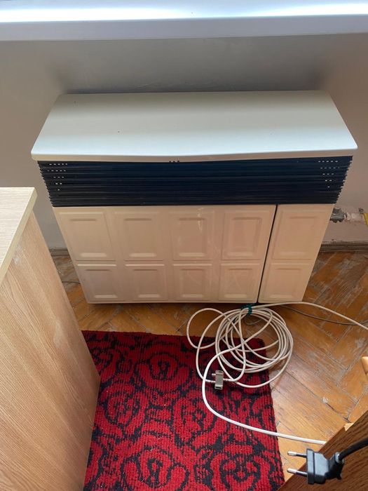 Vand 2 convectoare Lampart LB 30 PP , state buna de functionare