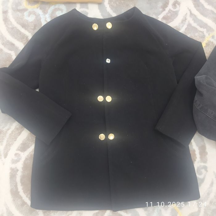 Пальто и куртки.