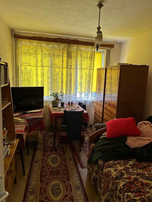 Vand apartament 3 camere decomandat Onesti