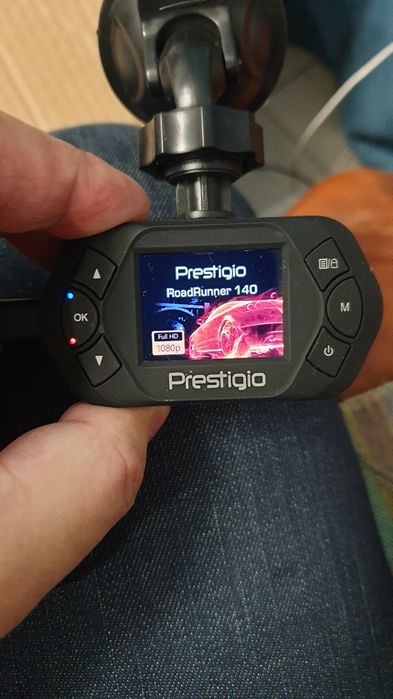 Видеорегистратор, Prestigio Roadrunner 140