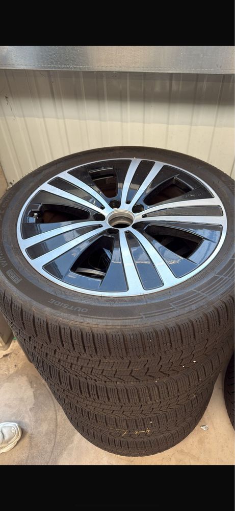 Джанти с гуми 255/45/19 Mercedes EQE