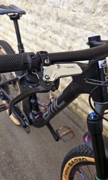 XC Full Suspension Carbon XX1 Rainbow AXS BMC Agonist 29 L Fox