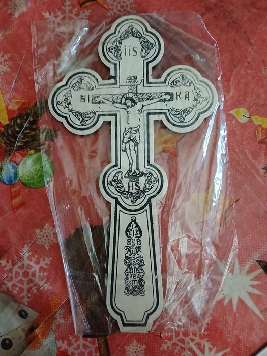 Cruce din lemn super frumoasă