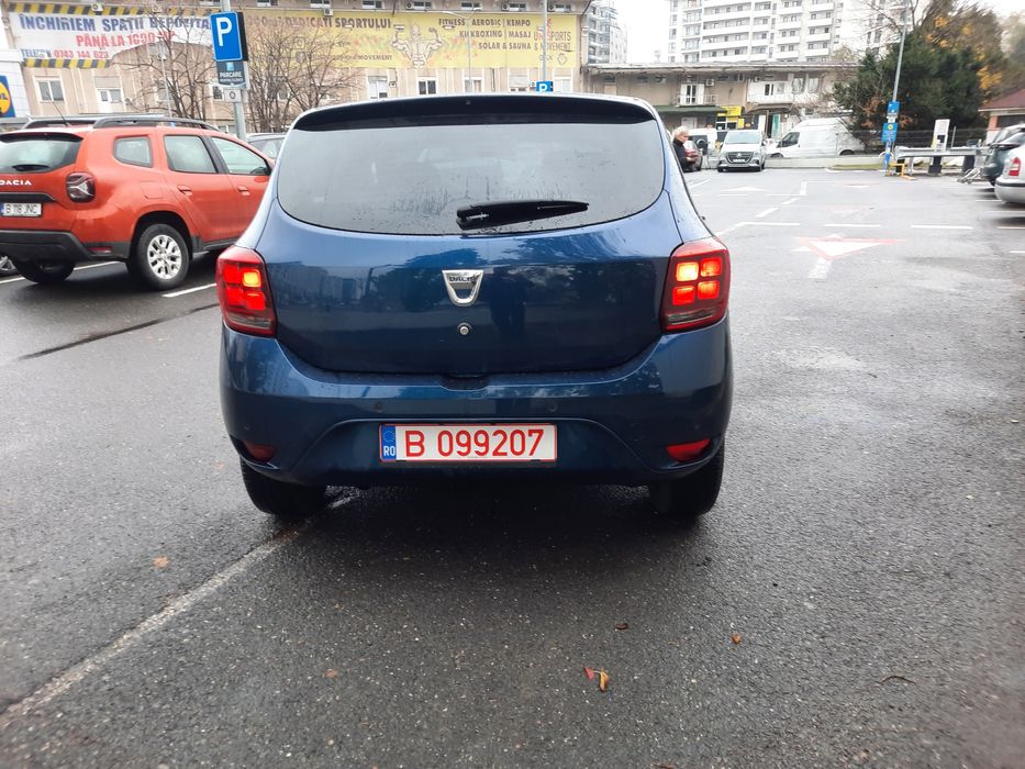 Dacia sandero  e  6