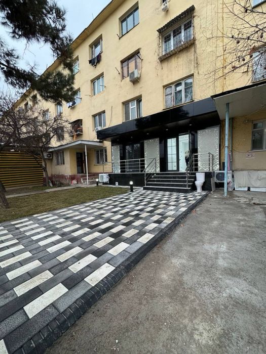 Юнусабад | Бадамзар - Сдается в аренду помещение/Евро офис 45м2