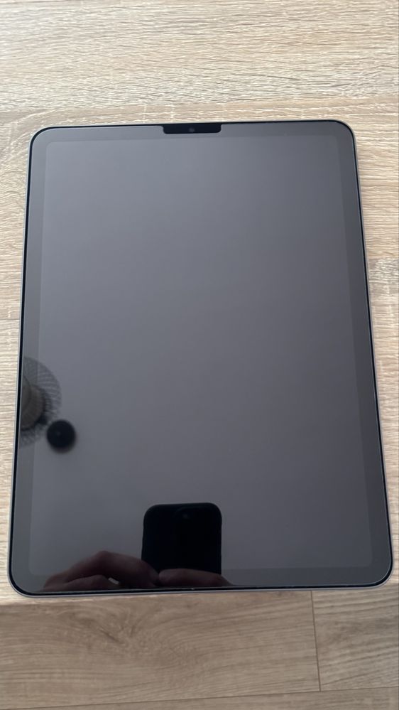 Продавам iPad Air 5th Gen WiFi 64GB+ Apple pencil 2nd gen