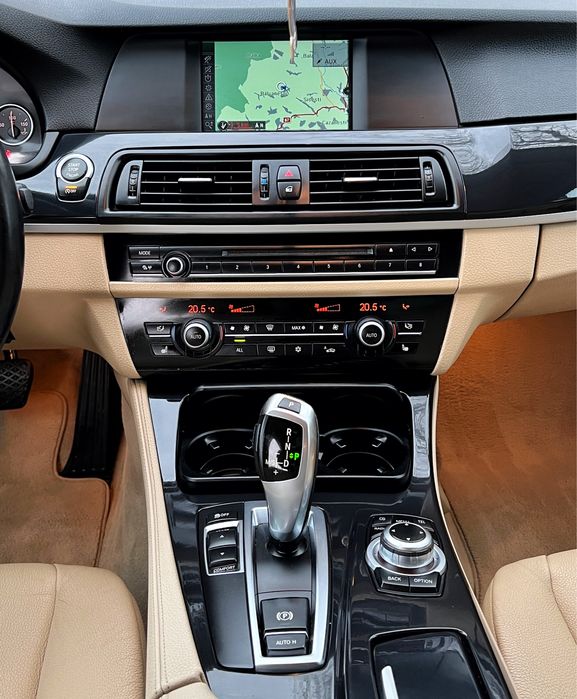 **BMW 520D F10 - 184 CP // AN FABRICAȚIE 2012 - EURO 5 / AUTOMATĂ!**