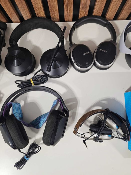 Casti Sony Edifier Lenovo Sennheiser Logitech BeyerDynamic Skullcandy
