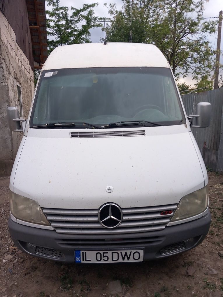 Vînd mwrcedes sprinter