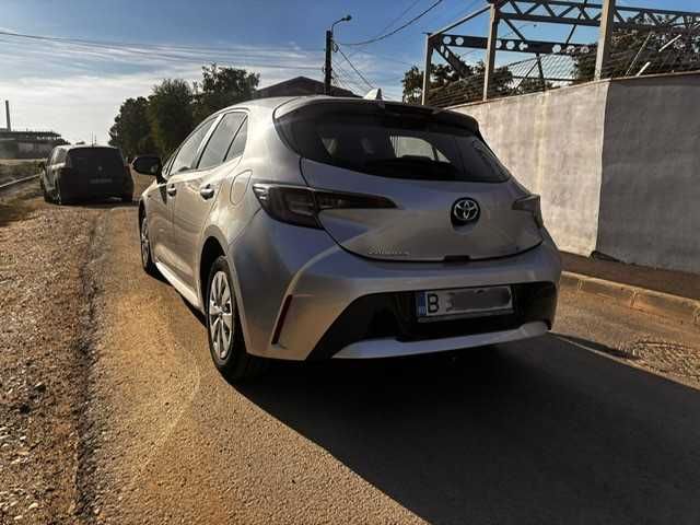 Toyota Corolla hatchback 1.8 Hybrid 163.000 km Istoric service complet