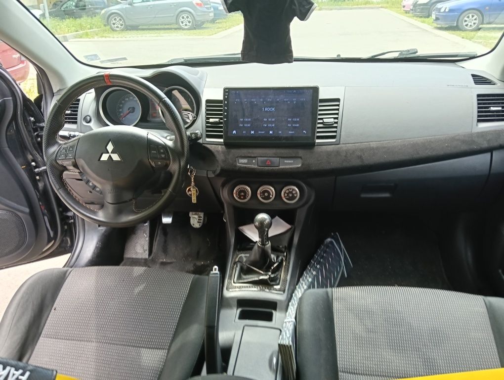 Mitsubishi Lancer 1.8 Mivec 143 k.c.