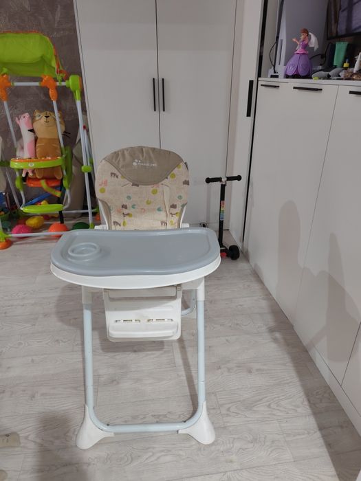 Продам стульчик для кормления