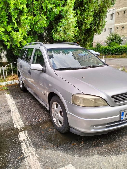 Vând Opel Astra g