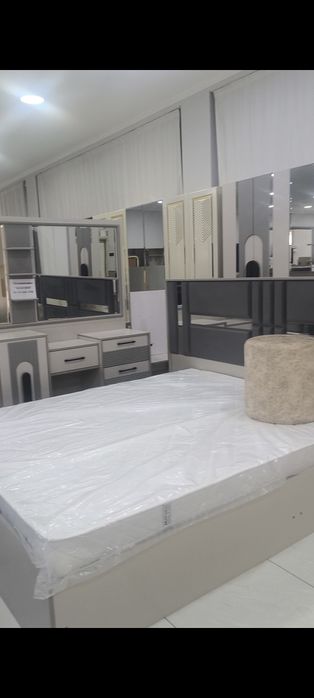 Kashmir mebellar to'plami